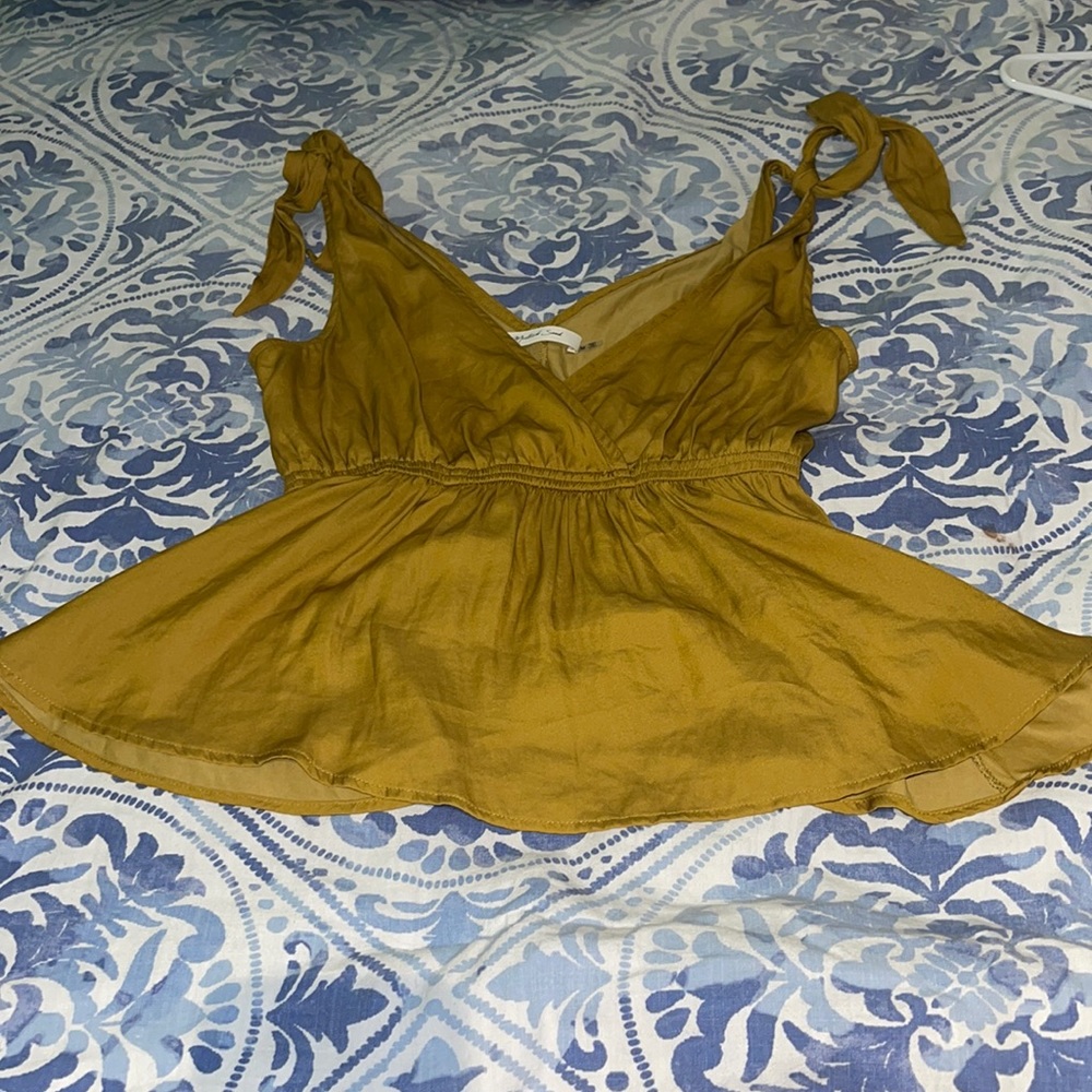 Mustard Top✨